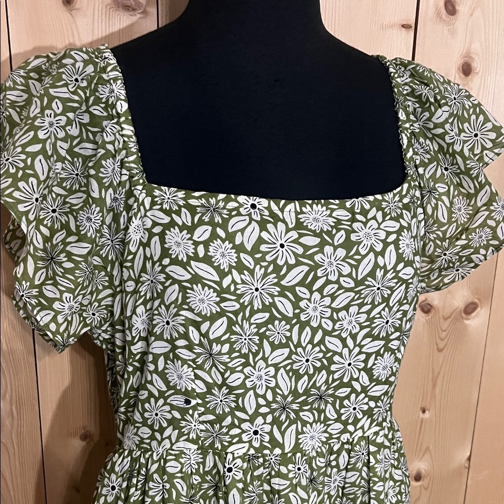 Chic Olive Floral Maxi Dress - Picture 3 of 8
